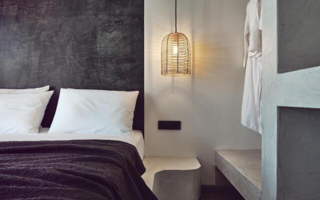 La Mer SeaFront Villa ZanteZen, By ThinkVilla