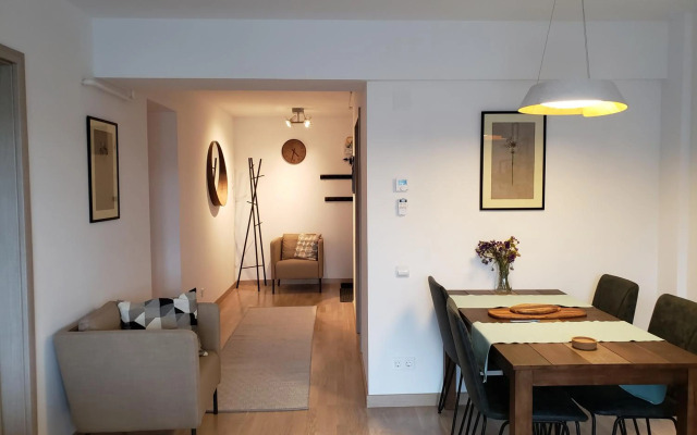 Urban Nest Apartment