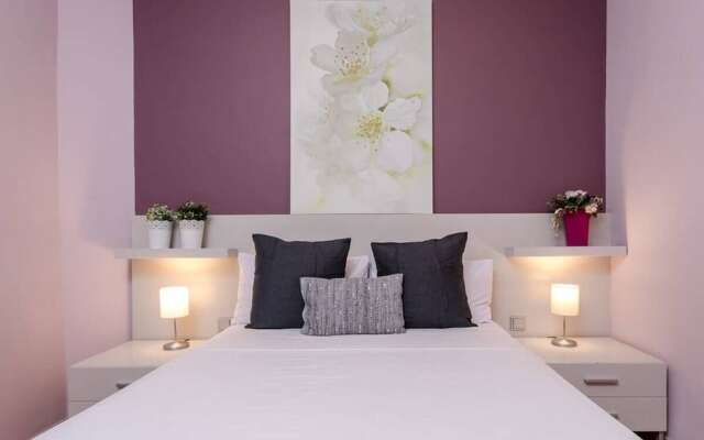 Fantastic 2 Bed Near Plaza Catalunya