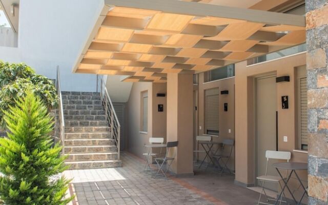 Mylos Luxury Apartment 4