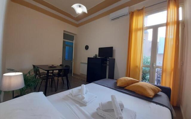 RUNFULIA Apartments & Rooms