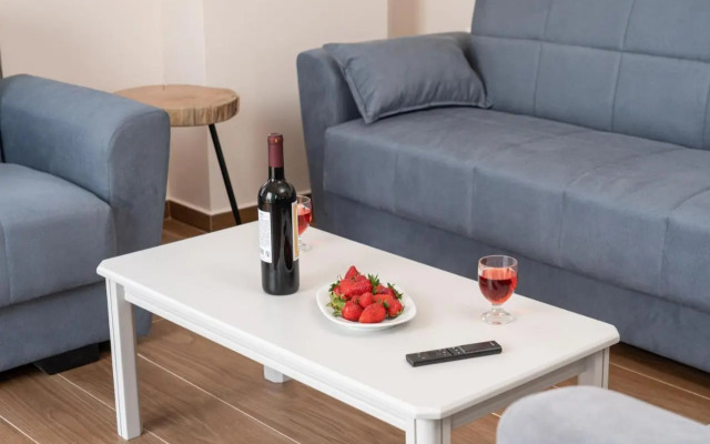 Ilias Apartments