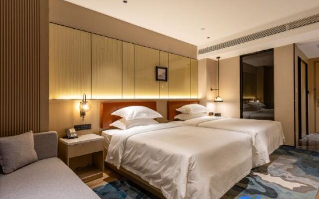 Royal Park Hotel