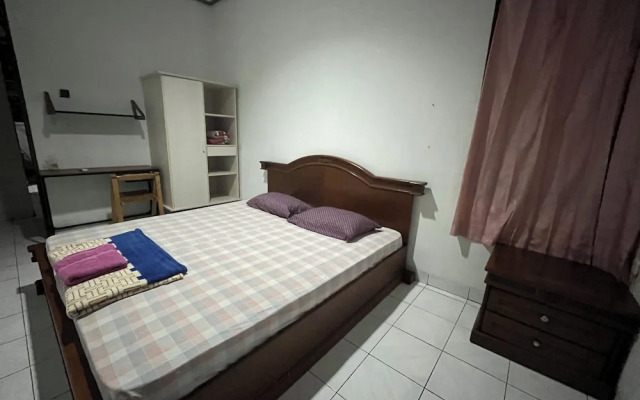 SPOT ON 94142 Al Fatih Residence Syariah 2