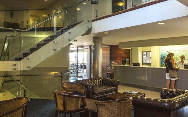 Ocean Centre Hotel