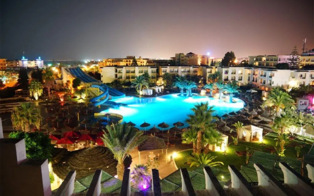 Soviva Resort - Families Only