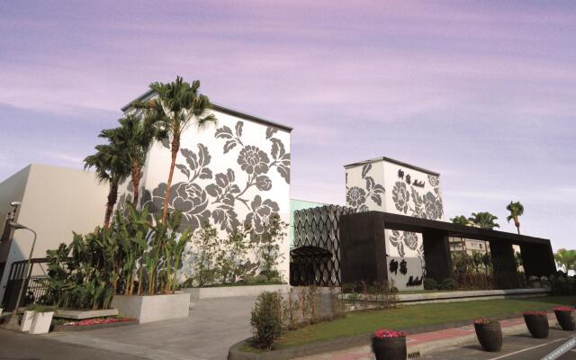 Royal Group Motel Ming Zu Branch