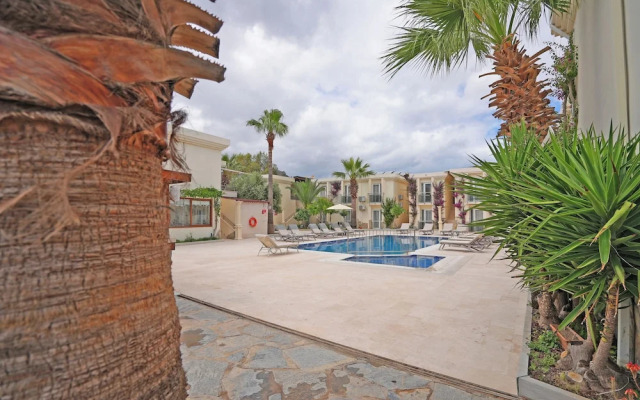 Ömer Aybak Beach Hotel