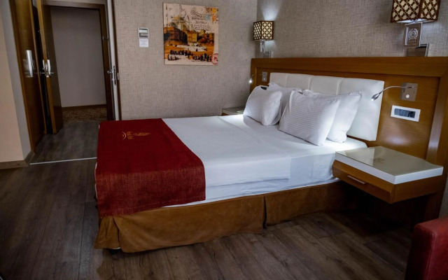 Selcuk Hotel Sems-i Tebrizi