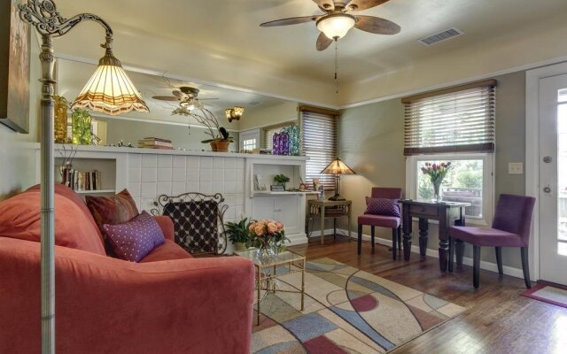 Hillcrest House Bed & Breakfast