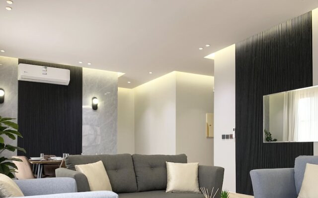 EWa Almughrzat District