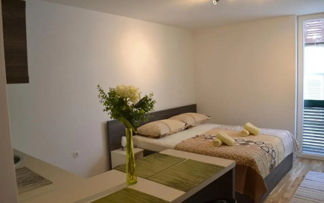 Kalelarga 4 You Apartments