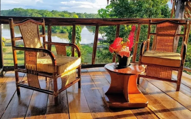 Selva Vida Lodge & Retreat Center