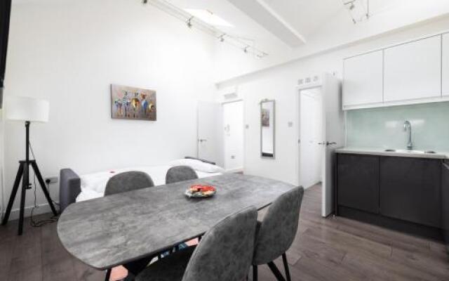 Euston Apartment