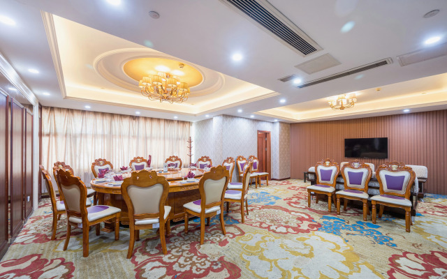 Ruidi Hotel
