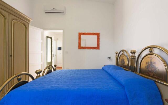 Villa dei Primi by BarbarHouse