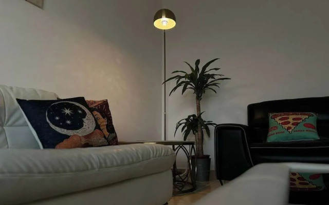 SUNNY SIDE LUXé HOSTEL