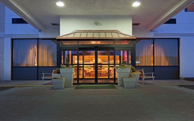 DoubleTree by Hilton Downtown Concord