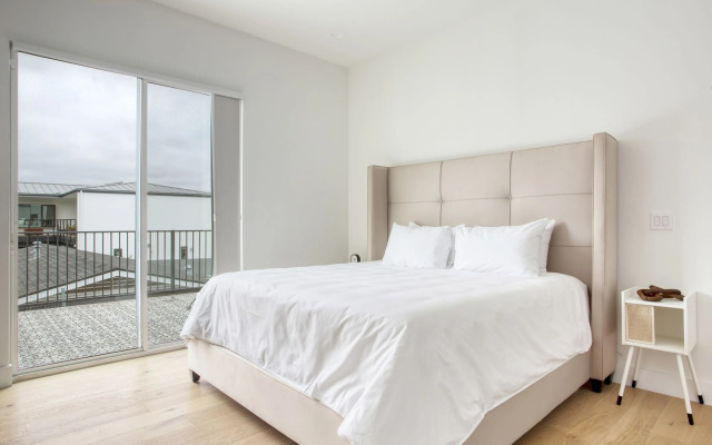 Melody by AvantStay | Peloton included, sleek home, Austin