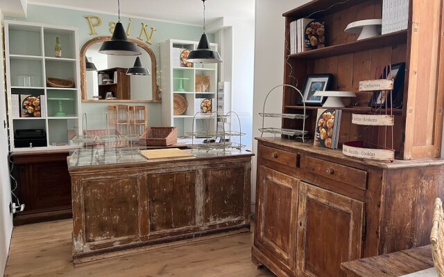 Le Fournil de Flavigny The Bakery rooms