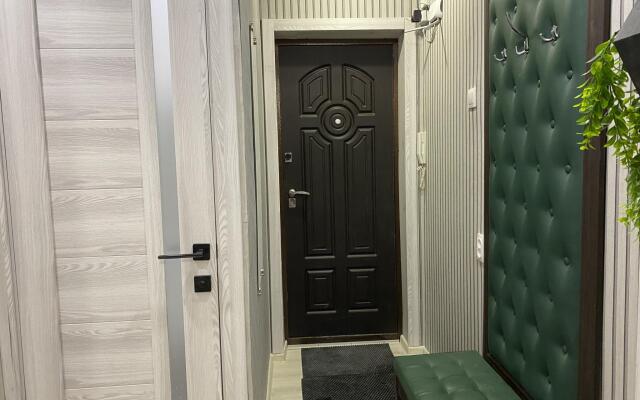 Апартаменты на улице Профсоюзов 19