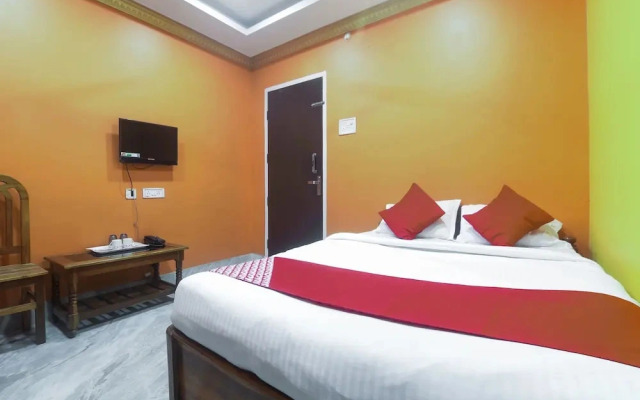 Danni's By OYO Rooms