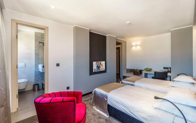 The View Luxury Rooms