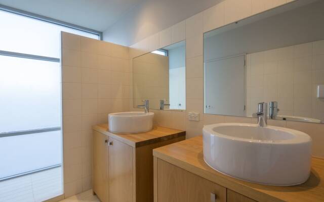 53 Shotover Apartment 302