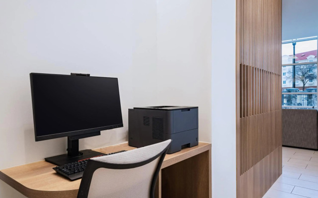 Element Dallas Las Colinas
