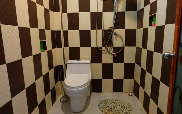 Ruan Chompoo Resort