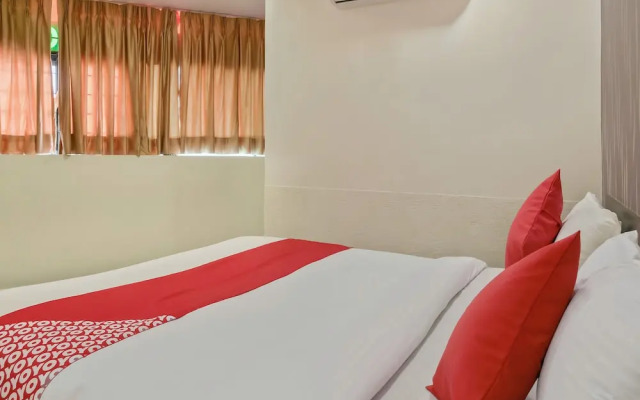 Hotel Jay Radhe by OYO Rooms