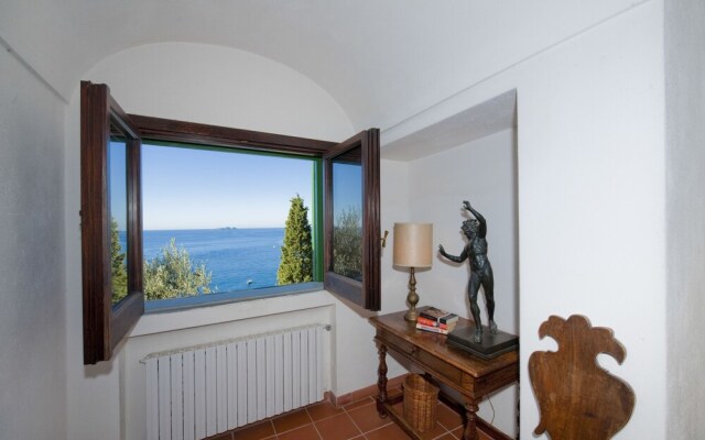 Villa Magenta