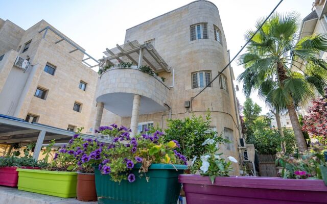 Mike's House Jerusalem