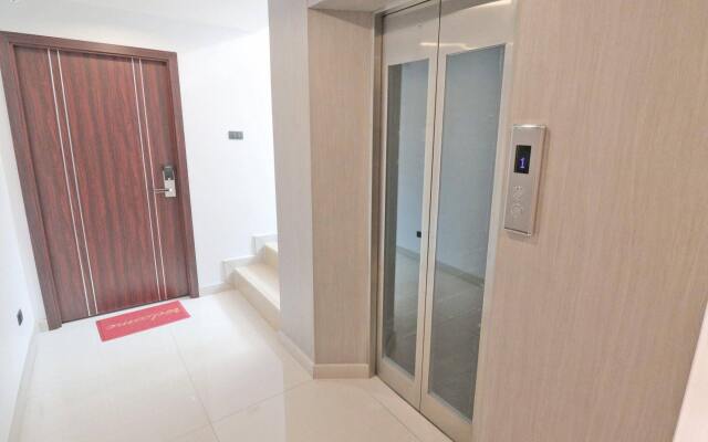 Nida Rooms Ratchathewi Makkasan Silver