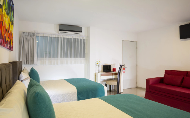 Container Inn Hotel Aeropuerto