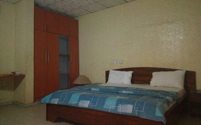 Cunic Suites