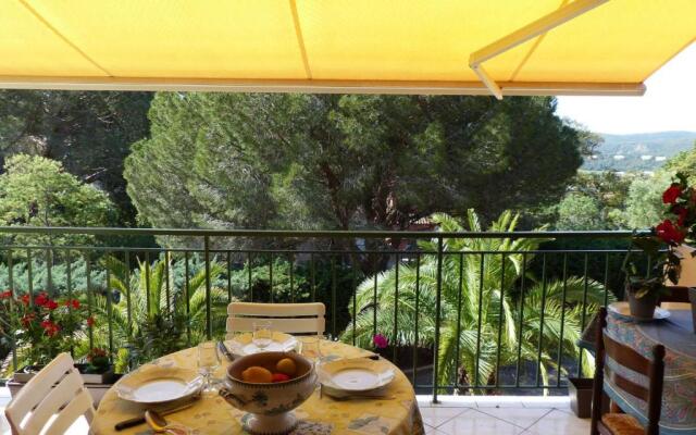 Appartement Le Lavandou, 3 pièces, 4 personnes - FR-1-308-144