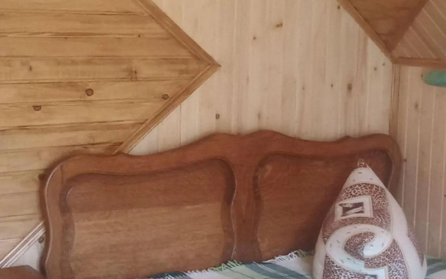 Green House 2 уч ФАЛЬЧІ ВУЛ ПЕРШОГО ТРАВНЯ БУД 5