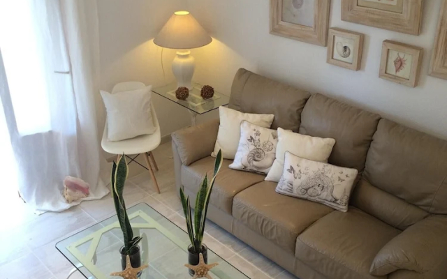 Apartment With 3 Bedrooms in Alcúdia, With Wonderful Lake View, Pool A - Apartment in Alcudia - Photo 4