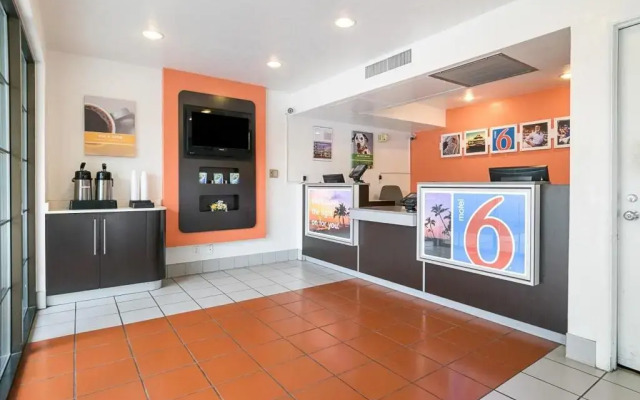 Motel 6 Carpinteria, CA - Santa Barbara - South
