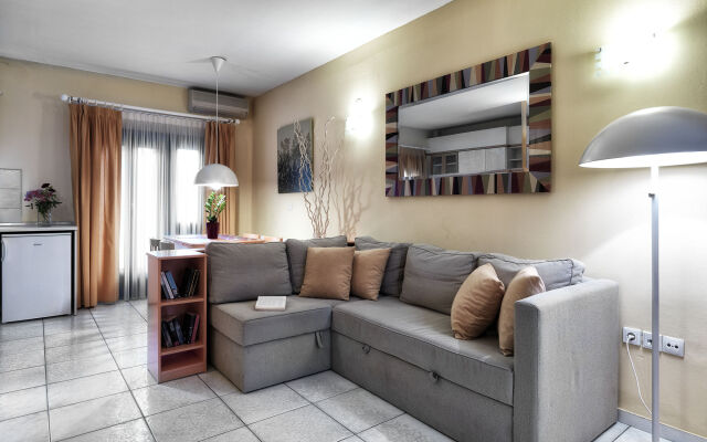 Elia Apartments