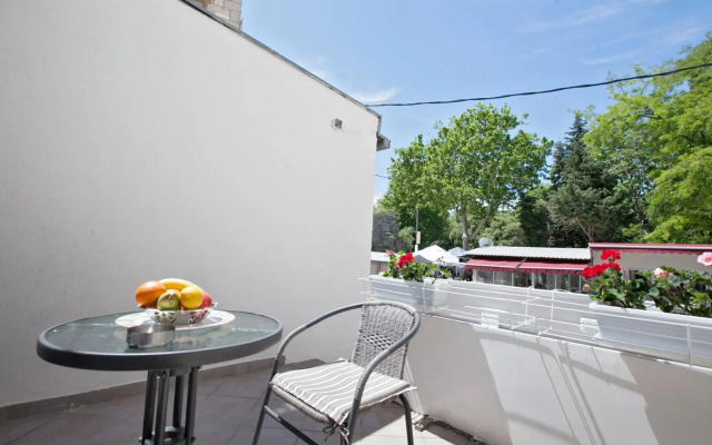 The Garden Rooms & Suites