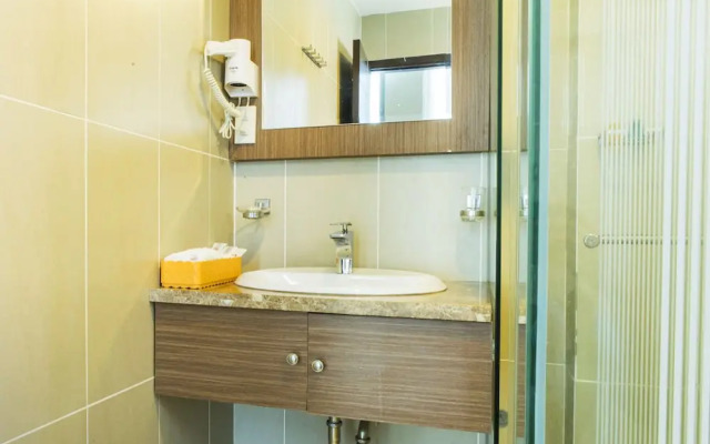 CAPITAL O 1038 Mismo Hotel