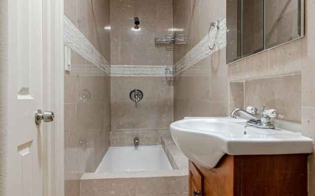 110th Boutique Hotel