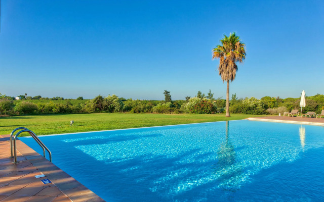 Colina Verde Golf & Sports Resort