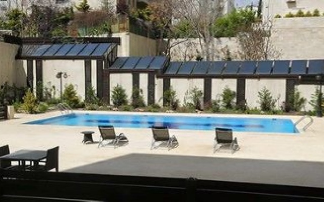 Cozy Dair Ghbar Apartments