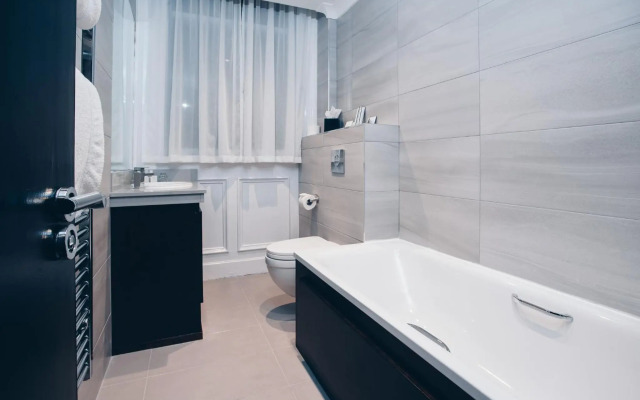 County Hotel & County Aparthotel Newcastle