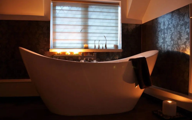 Brook House B&B and Wellness