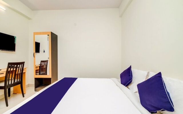 SilverKey Executive Stays 19907 Hafeezpet