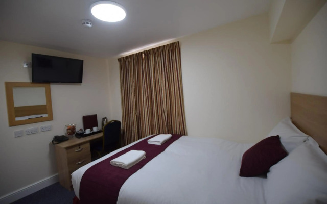 PremierLux Serviced Apartments